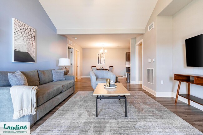 Foto del edificio - 305 Laredo Dr