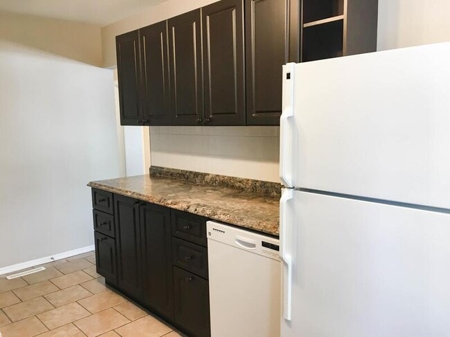 Photo du bâtiment - 10434-10164 164 St NW