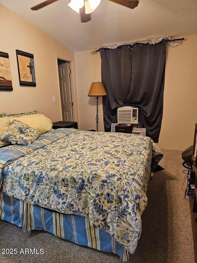 Foto del edificio - 43814 N 1st Ave