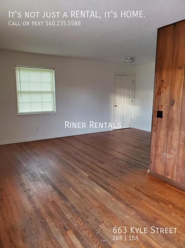 Photo - 663 Kyle St Apartment