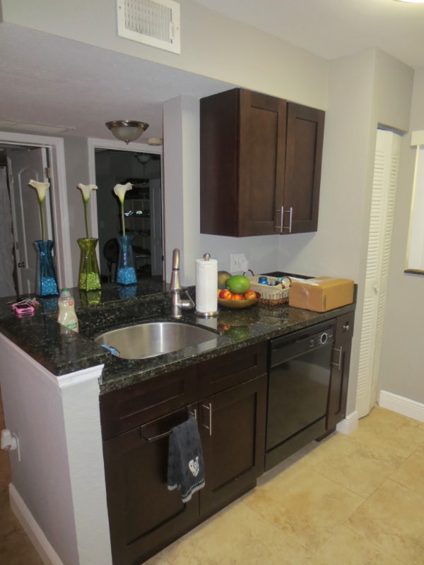 Photo - 2811 N Oakland Forest Dr Apartment