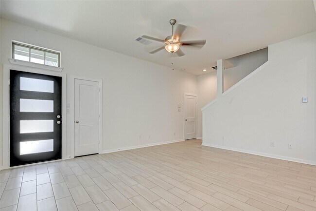 Foto del edificio - 580 Longleaf Pine Dr