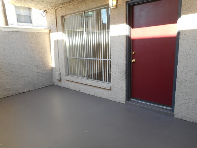 Patio - 1806 E Concorda Dr
