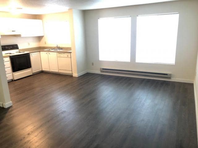 Building Photo - 0 bedroom in Seattle WA 98133