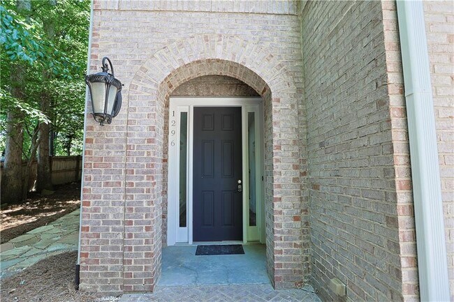 Foto del edificio - 1296 Lenox Park Blvd NE