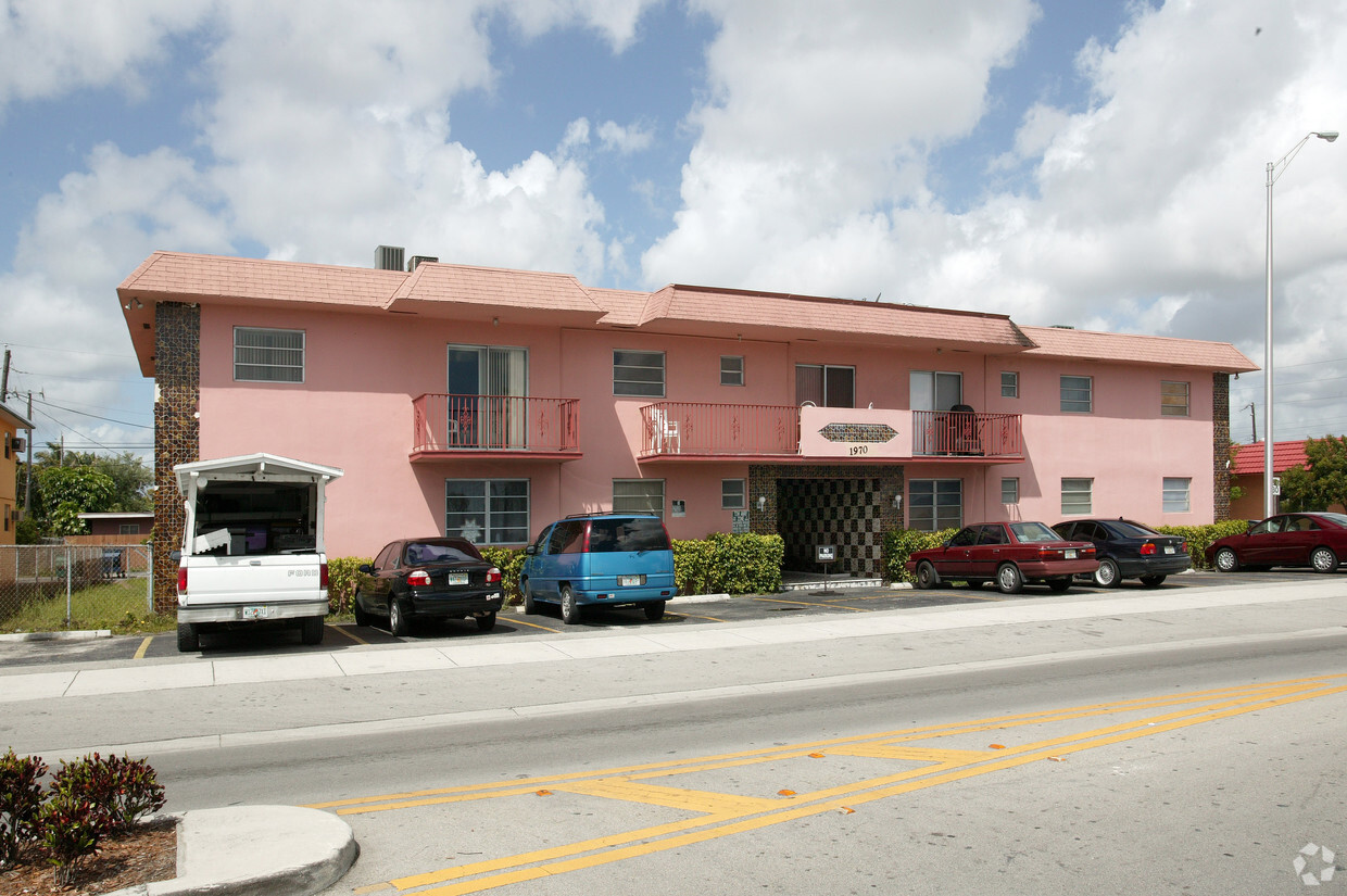 Foto del edificio - 1970 Palm Ave