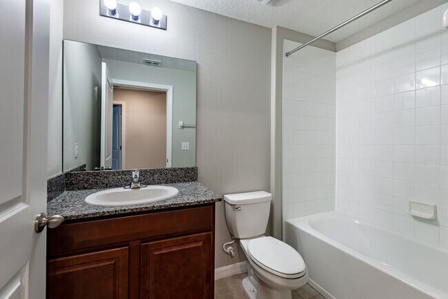 Foto del edificio - Coming Soon!! Luxury Rental Home in Riverv...