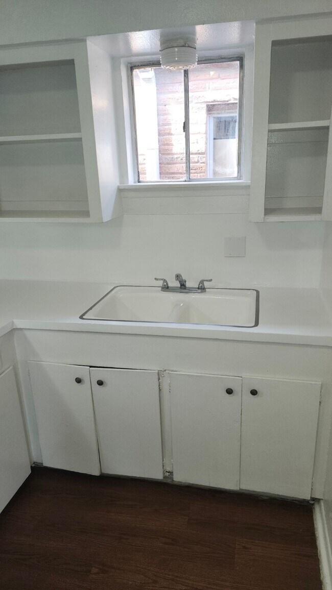 Foto del edificio - 105 Avondale St