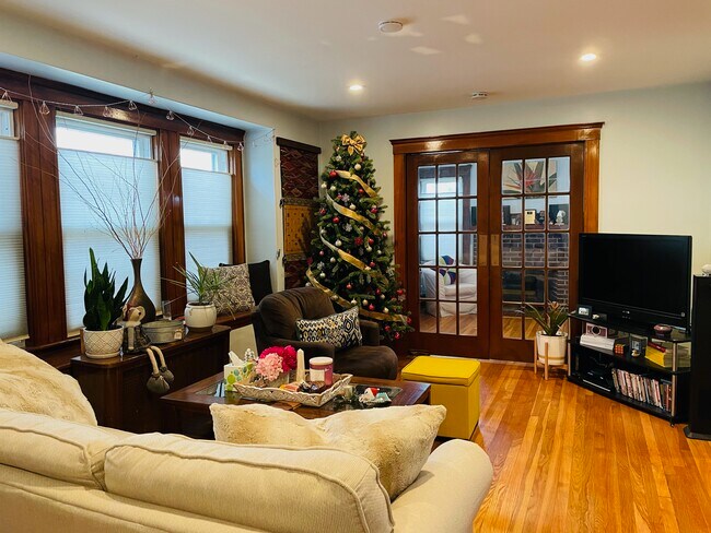 Foto del edificio - 533 Mystic Valley Pkwy