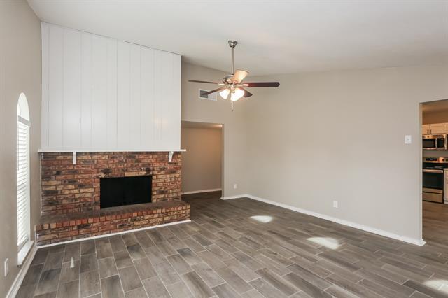 Building Photo - 625 Nora Ln