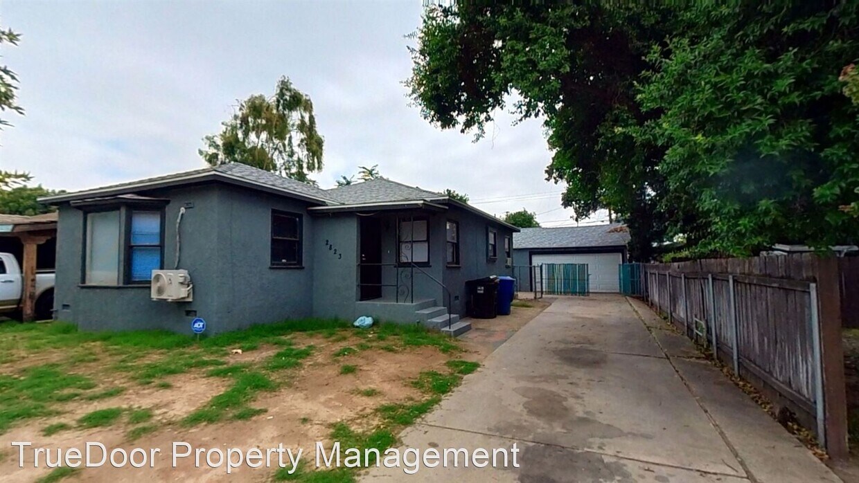 Primary Photo - 2 br, 1 bath House - 2823 N. E Street