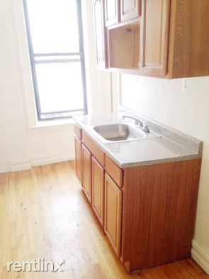 Primary Photo - 2307 Clarendon Rd