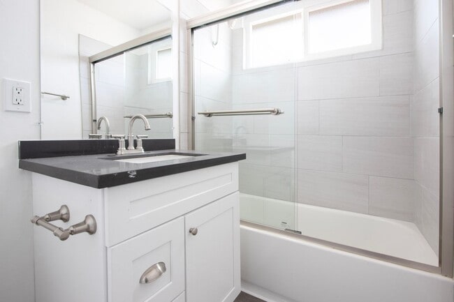 Interior Photo - Lyman Place Apartments