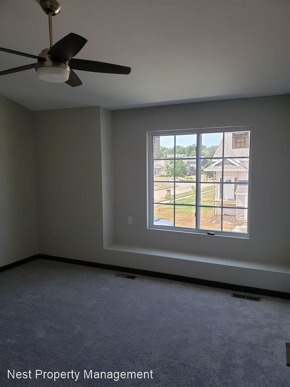 Foto del edificio - 3 br, 3 bath House - 610 Riley Lane