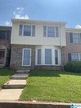 Building Photo - 5040 Cheshire Ct