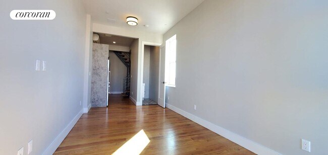 Foto del edificio - 1409 Bryant Ave