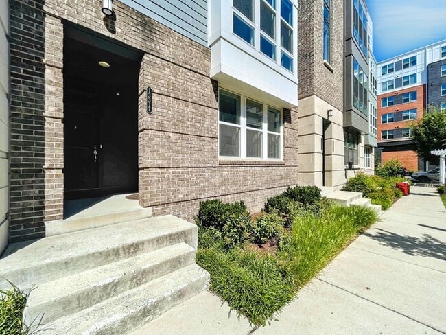 Building Photo - 13317 Launders St