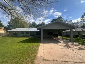 Building Photo - 110 Jones St