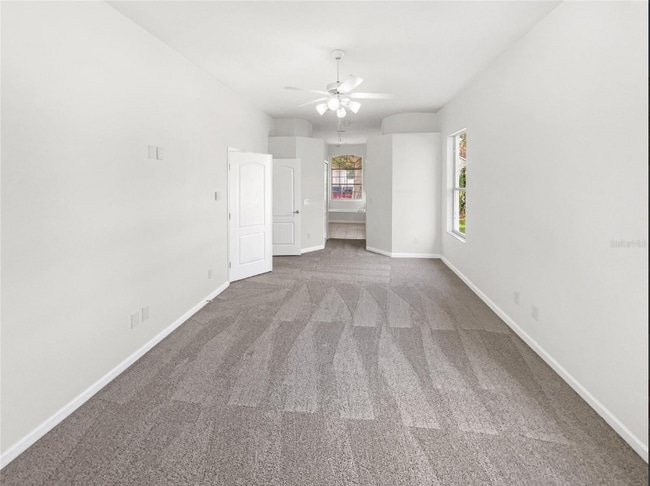 Foto del edificio - 725 Forestgreen Ct