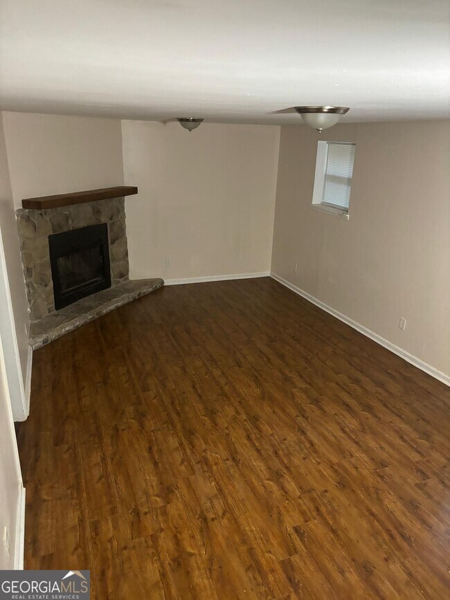 Building Photo - 2318 Cherokee Valley Cir