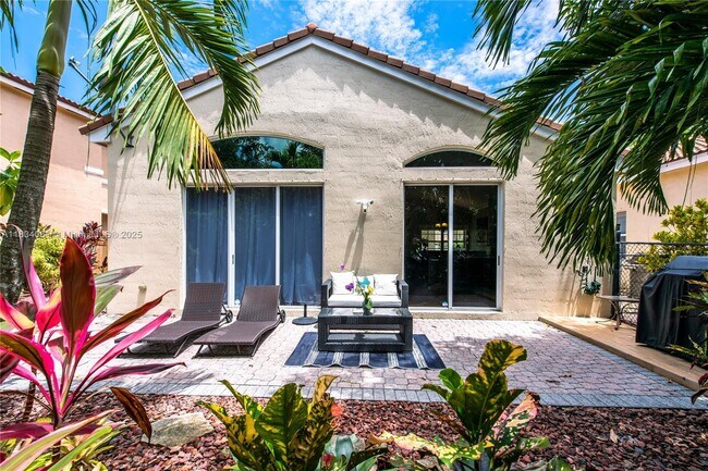 Foto del edificio - 15126 SW 49th St