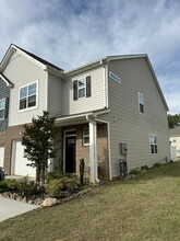 Building Photo - 453 Bee Cv Wy