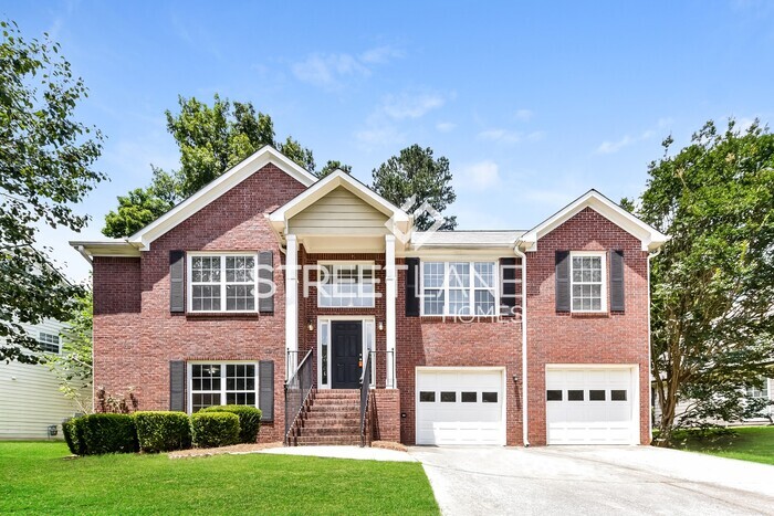 Primary Photo - Charming 4 Bedroom in Lawrenceville!