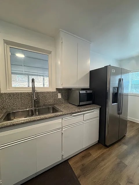Building Photo - 25756 Spring Dr