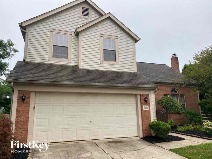 Foto principal - 6131 Headington Pl