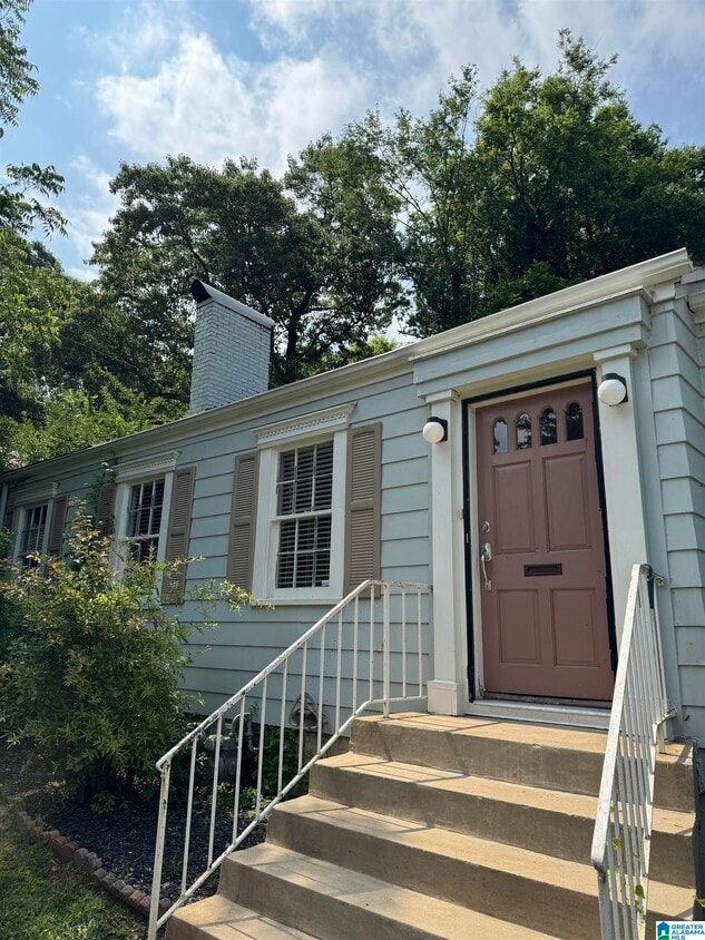 Foto principal - 516 85th St S