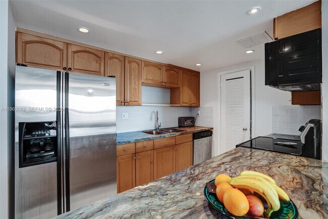 Foto del edificio - 11111 Biscayne Blvd