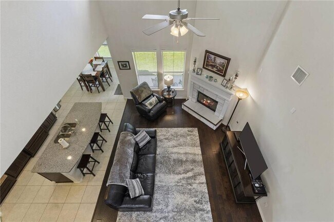 Foto del edificio - 120 Seminole Canyon Dr