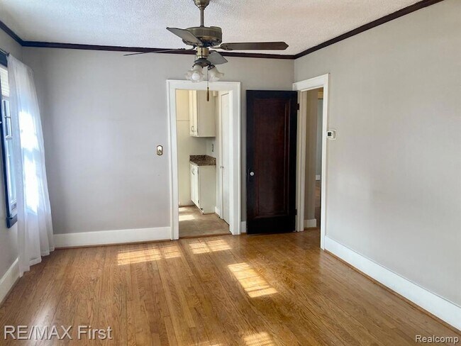 Foto del edificio - 220 Oakdale St