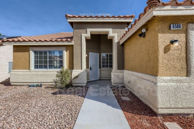 Building Photo - 6586 Curacao Dr