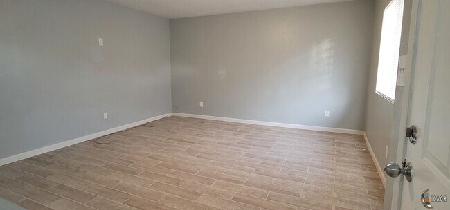 Building Photo - 1758 W Rio Vista
