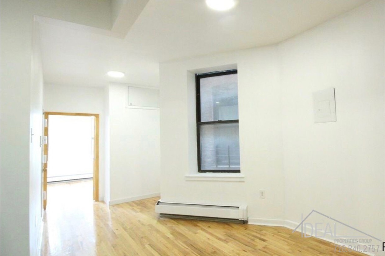 Foto principal - 763 Franklin Ave