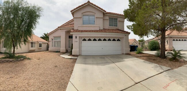 Building Photo - $300 off 1st Months Rent !! 4bd /2.5 ba 2-...