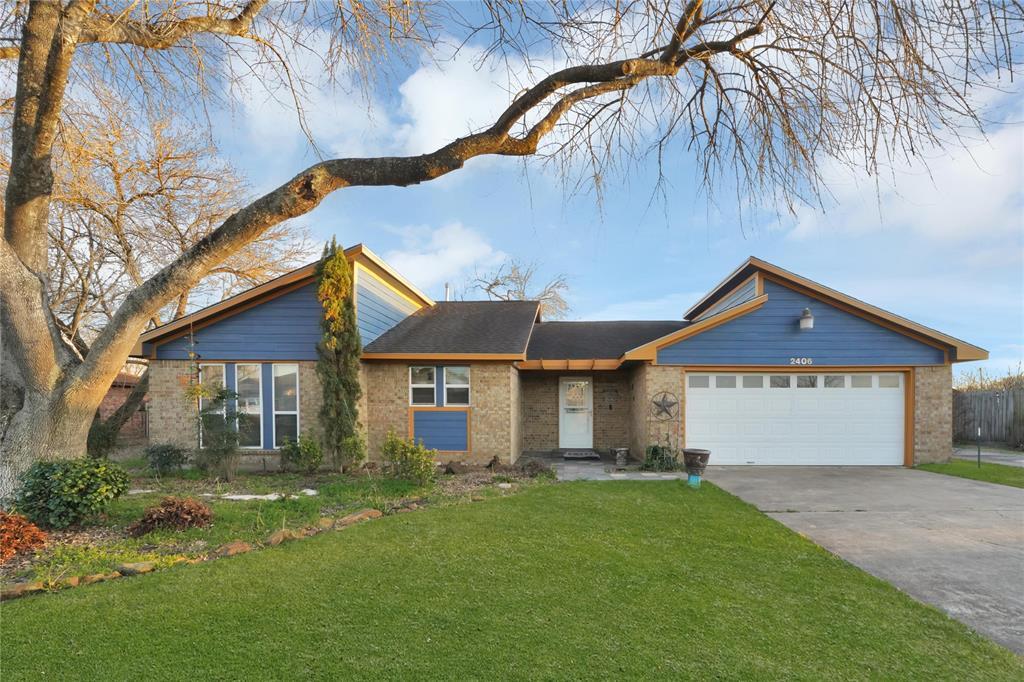 2406 Gladiola St, Highlands, TX 77562 House Rental in Highlands, TX