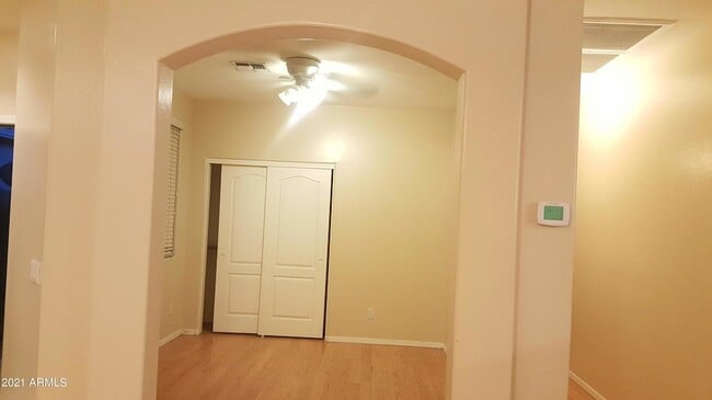 Foto del edificio - 12522 W Campina Dr