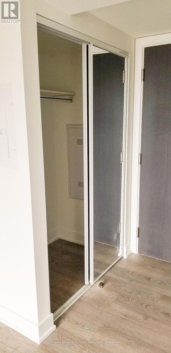 Building Photo - 9 Mabelle Ave