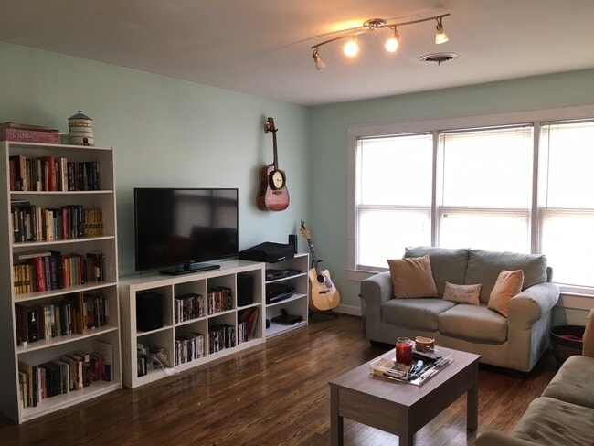 Foto del edificio - 246 White Bridge Pike