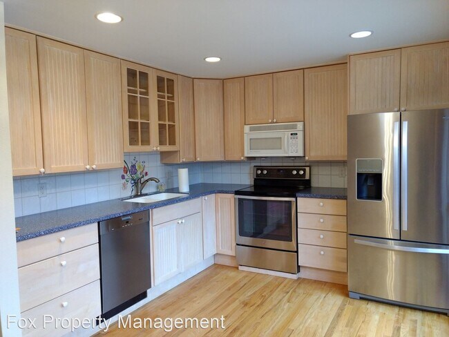 Foto del edificio - 3 br, 2 bath House - 1234 Garfield Avenue