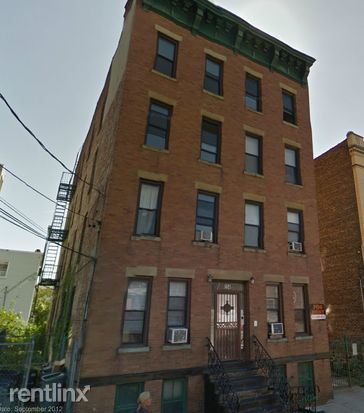 Foto principal - 154 Summit Ave