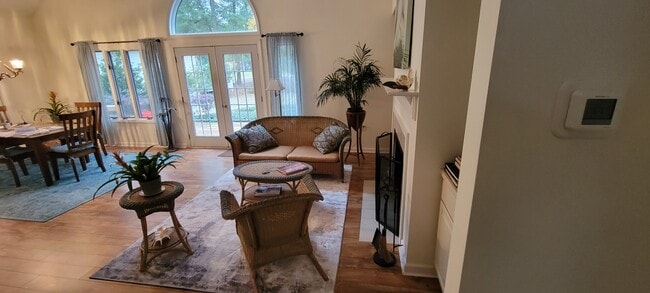 Living Room - 1407 BB Sams Ct