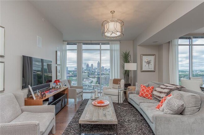 Foto del edificio - 1820 Peachtree Rd NW