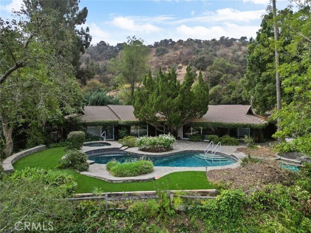 Building Photo - 1218 Flintridge Cir