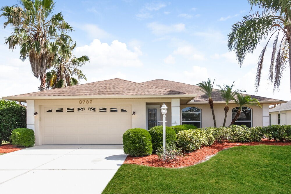 Foto principal - 6732 65th Terrace E