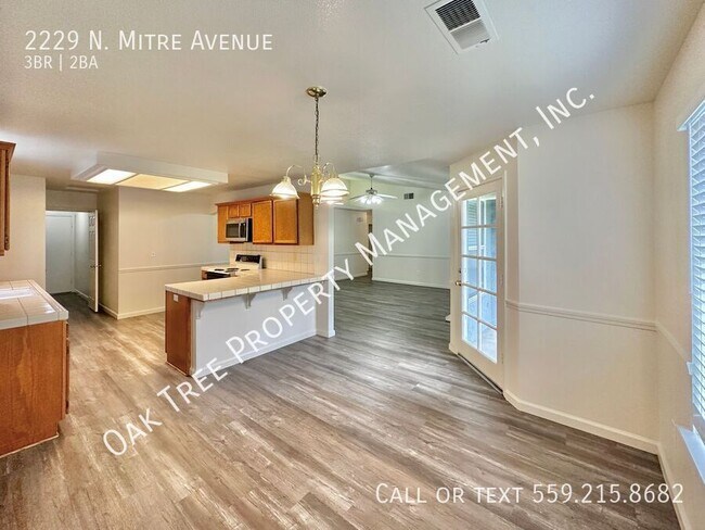 Building Photo - 2229 N Mitre Ave