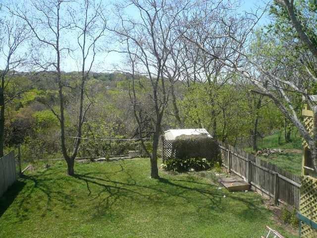 Foto del edificio - 6472 Hart Ln