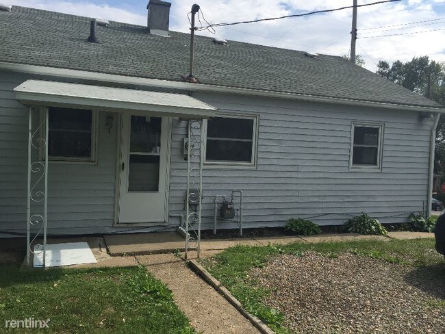 Building Photo - 3 br, 1 bath House - 203 E. Ford